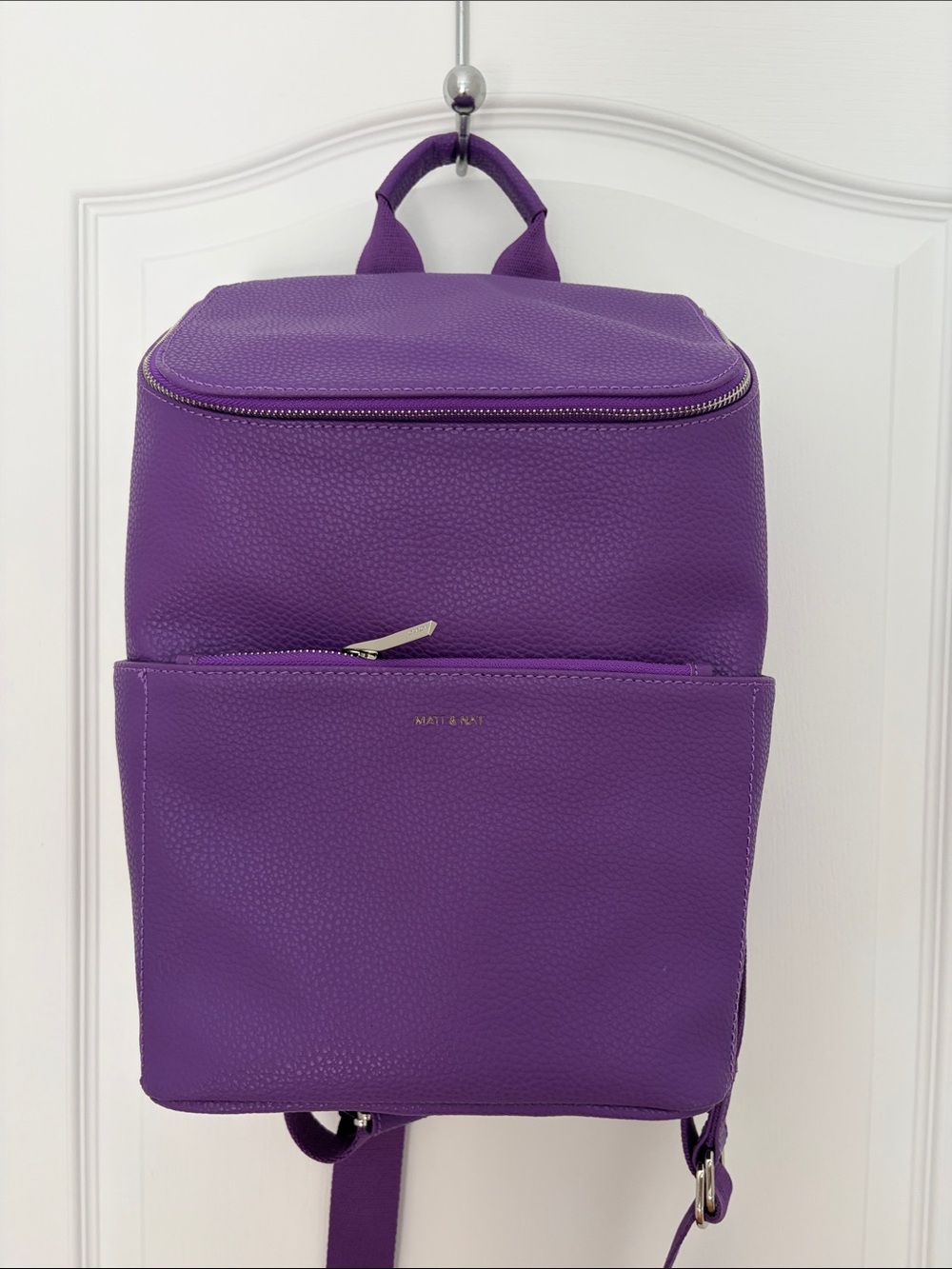 Vibrant Purple Women's Backpack - Modern Everyday Carry